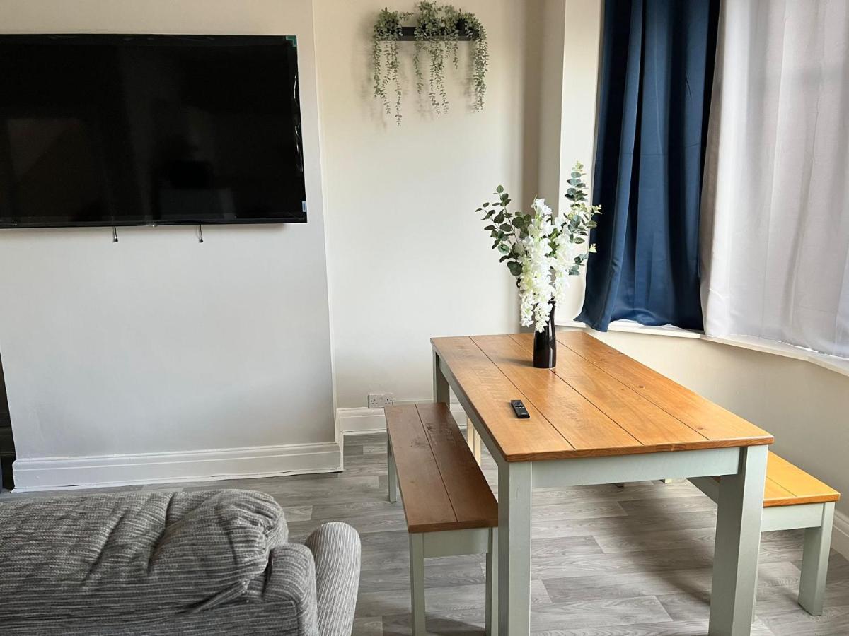 Kim Family Holiday Get-Away 4 Bedrooms 2 Baths Blackpool Exteriér fotografie