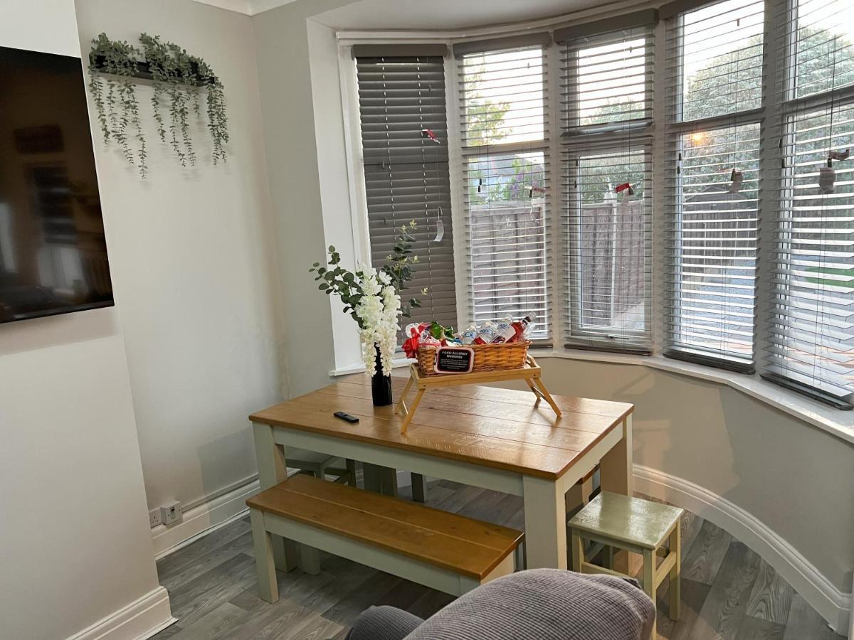 Kim Family Holiday Get-Away 4 Bedrooms 2 Baths Blackpool Exteriér fotografie